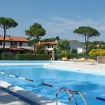 Retreat With Shared Pool *